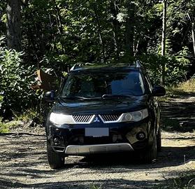 Mitsubishi Outlander 2.0 turbo diesel 4x4 7posti