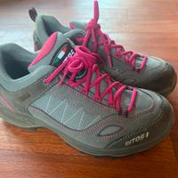 Scarpa trekking donna/bambina 37