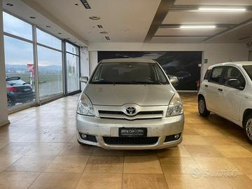 Toyota Corolla 2.2 DIESEL 7 POSTI