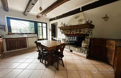 CASA INDIPENDENTE CON GIARDINO!