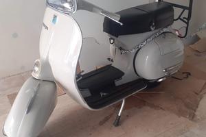 Vespa Piaggio 150GL