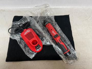 Avvitatore in linea Milwaukee M4 D