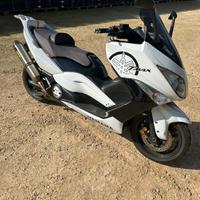 Yamaha tmax 500