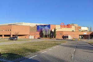 NEGOZIO A CORTE FRANCA