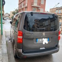 traveller 8posti peugeot