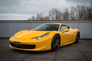 F 458 Italia gialla triplo strato