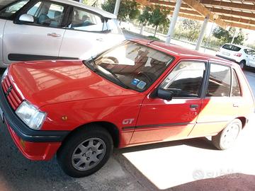 Peugeot 205 - 1986 GT 1.4