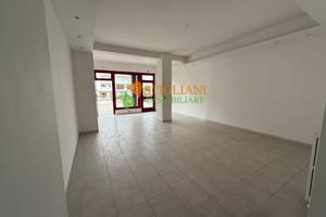 Locale commerciale, via Trombetta - Campobasso