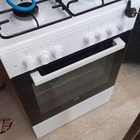 Beko cucina 4 fuochi a gas con forno.