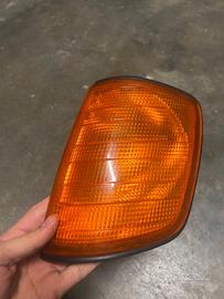 Frecce coppia per Mercedes 300ce