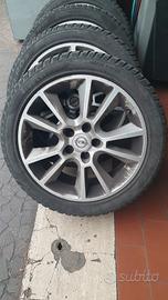 Opel Zafira B - Gomme Pirelli Winter 225/45 R175 