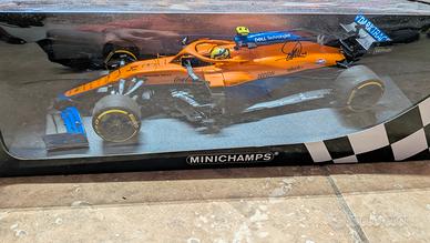 Modello Autografato Lando Norris 1:18 limited edit
