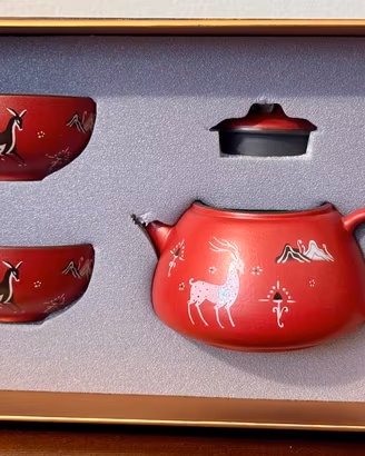 Set da tè cinese rosso in ceramica con scatola