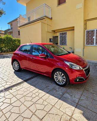 PEUGEOT 208 2016
