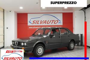 Alfa Romeo Alfetta 2.0i Quadrifoglio Oro