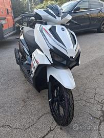 SCOOTER KEEWAY ICON 125S BIANCO