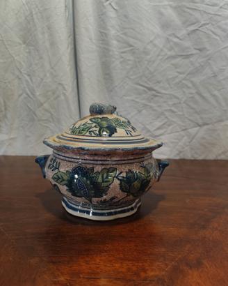 Antica Zuppiera in Ceramica Francese