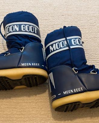 Doposci originali della MoonBoot taglia 27/30