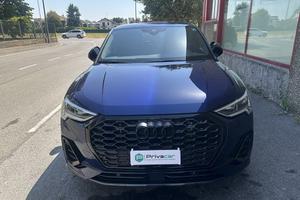 AUDI Q3 35 TDI Identity Black