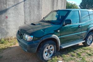 NISSAN Terrano II - 2002