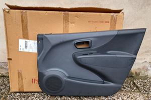 Pannello interiore anteriore Suzuki Alto 