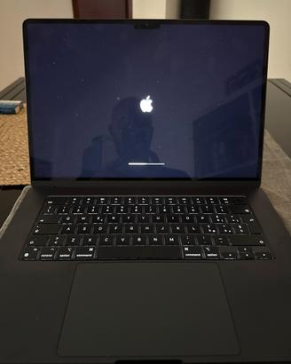 MacBook Air 15 M2 512 gb