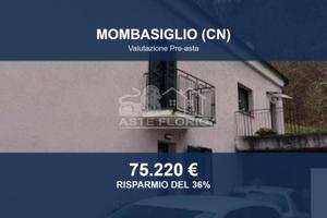 Immobile in asta di 148 m² con più di 5 locali a M