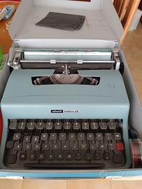 Olivetti lettera 32