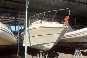 Barca manó 24.50 cabin