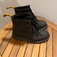 Dr martens 1460 made in england