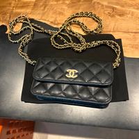 Chanel borsa piccola a spalla