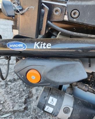 carrozzina a motore disabili