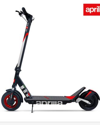 Monopattino elettrico Aprilia Esr2