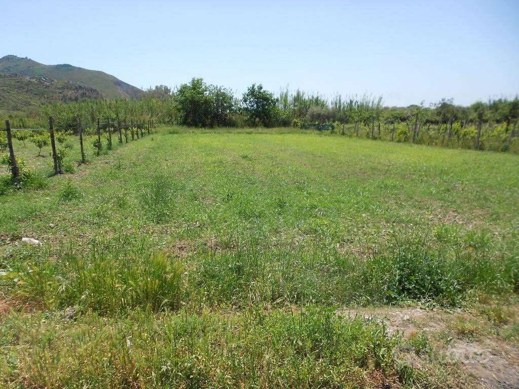 Terreno di 960 m² a Mondragone - Vista 2