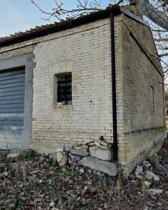 Terreno di 13800 m² a Monteodorisio