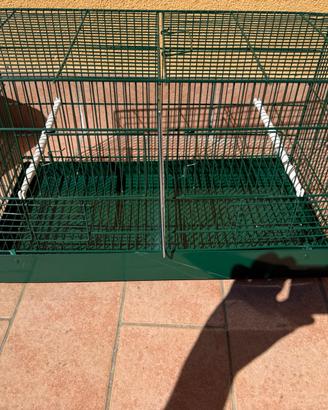 Gabbia uccelli con divisorio e posatoi