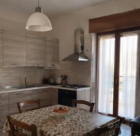 Corso sommelier decoroso trilocale arredato nuovo