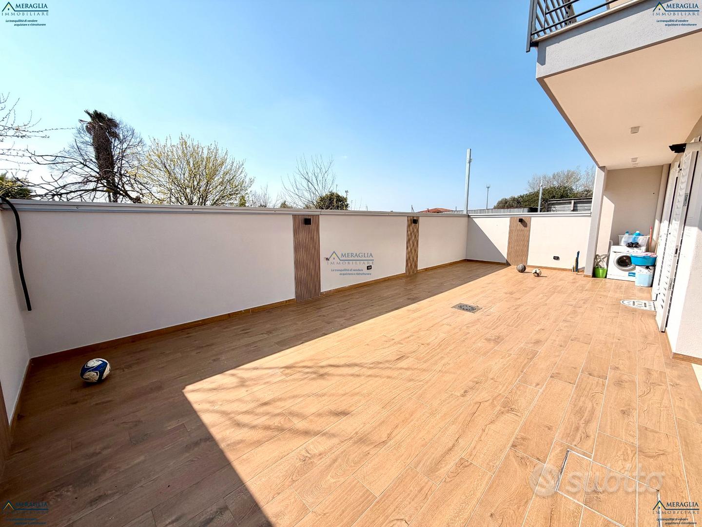 Casa – Parete, Caserta - Altro