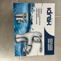 miscelatore bidet nuovo con piletta e raccorderia