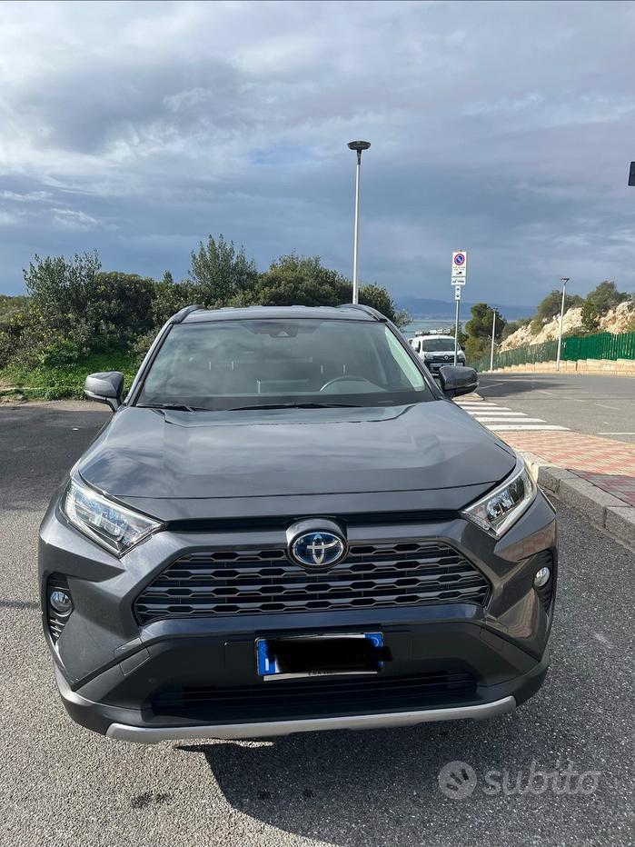 TOYOTA RAV4 5ª serie