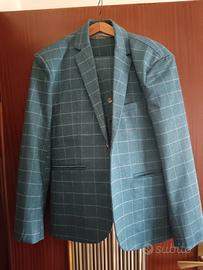 completo uomo elegante 