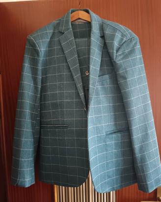 completo uomo elegante 