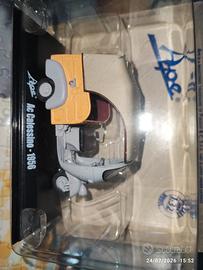 Modellino Ape Piaggio calessino scala 1 32