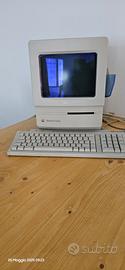 Macintosh Classic Computer Vintage M0420