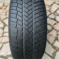 Cerchi Porsche r 20 con gomme invernali Vredestein