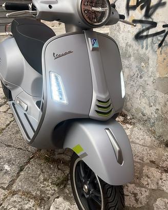 Vespa gts 125 super tech