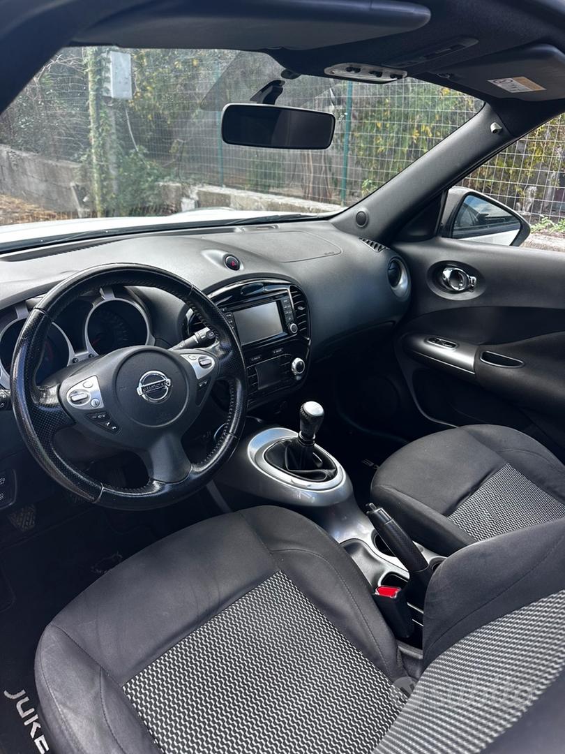 Nissan Juke 2015 photo 4