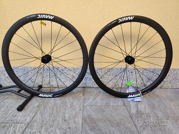ruote in carbonio bici da corsa disco