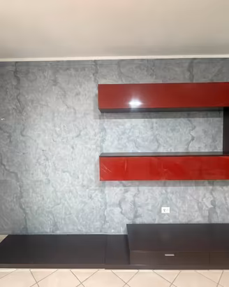 Parete attrezzata moderna