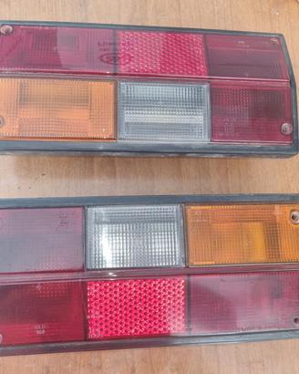 vendiamo fanali posteriori volkswagen trasporter